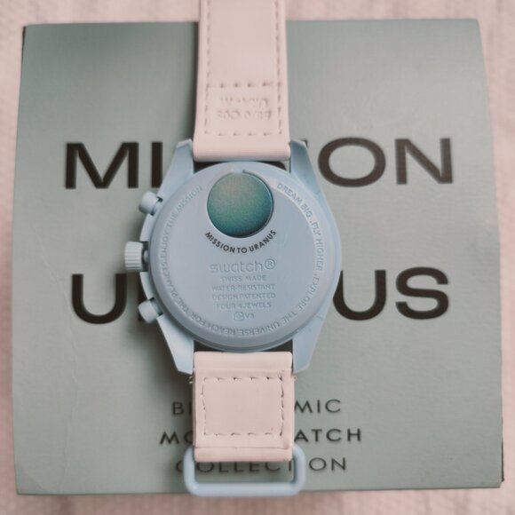 💜NWT💜 Swatch X Omega Moonswatch Mission To Uranus Watch - Picture 2 of 5